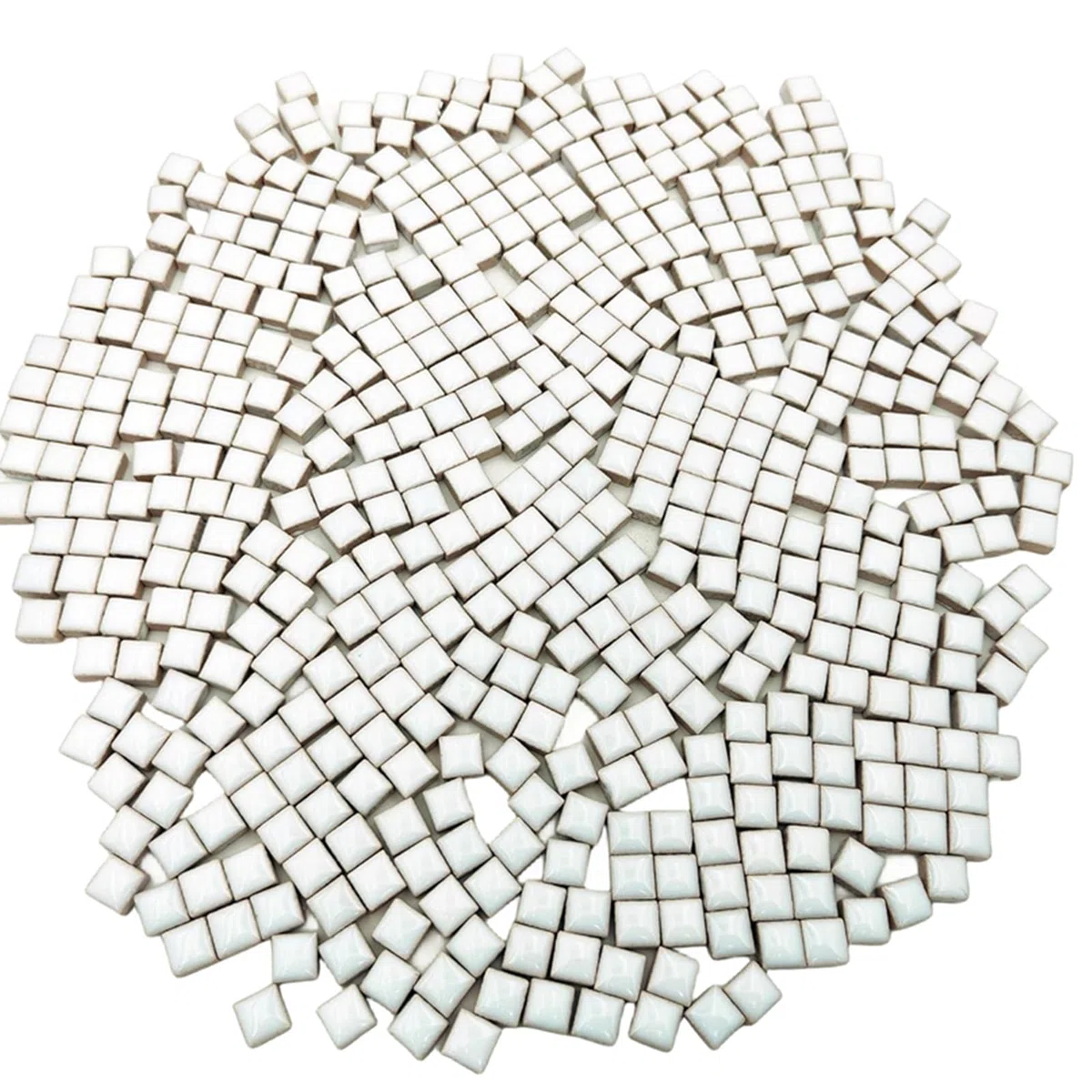 500 g quadratische Keramik-Mosaikfliesen, 500 Stück, 1 x 1 cm, handgefertigt, kreative Mikro-Mosaikstücke für Liebhaber, DIY-Mosaikprojekte und Heimdekorationen (weiß)