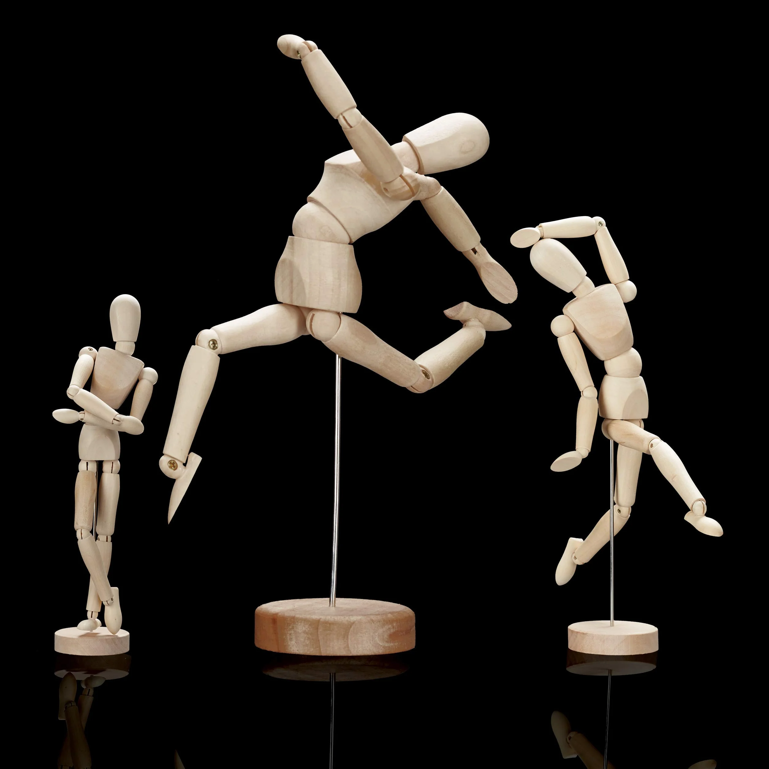 Relaxdays Gliederpuppe aus Holz, zeichnen, basteln, bewegliche Modellpuppe, Künstler, mit Ständer, natur, Braun , 20 cm Modellpuppe + 1,5 cm Ständer