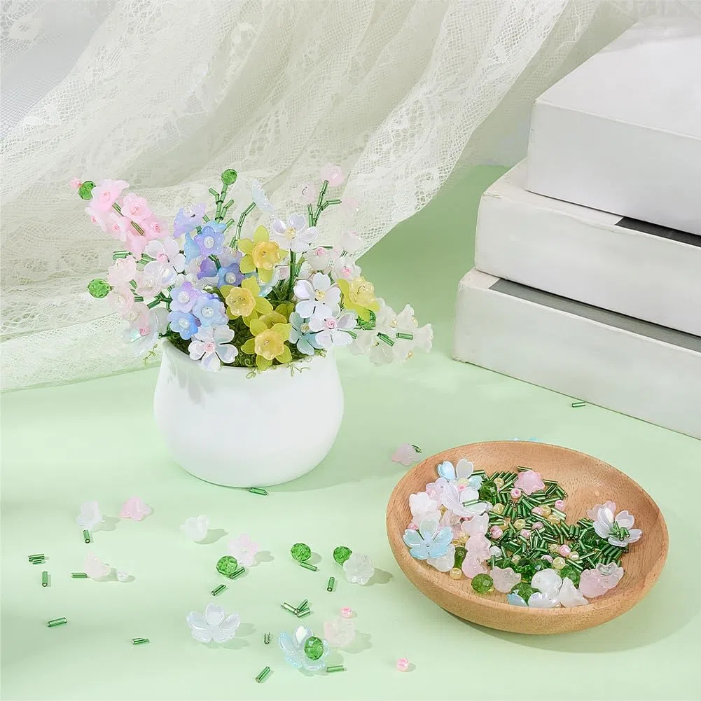 1 Box 653Pcs nperlen-Pflanzensatz Glas für Immer Glasperlen für Pflanzen Naturfarbige Acryl-nperlen-Kappen Anhänger mit künstlichem Moosdraht für Pflanzenherstellung Schmuck DIY-Handwerk