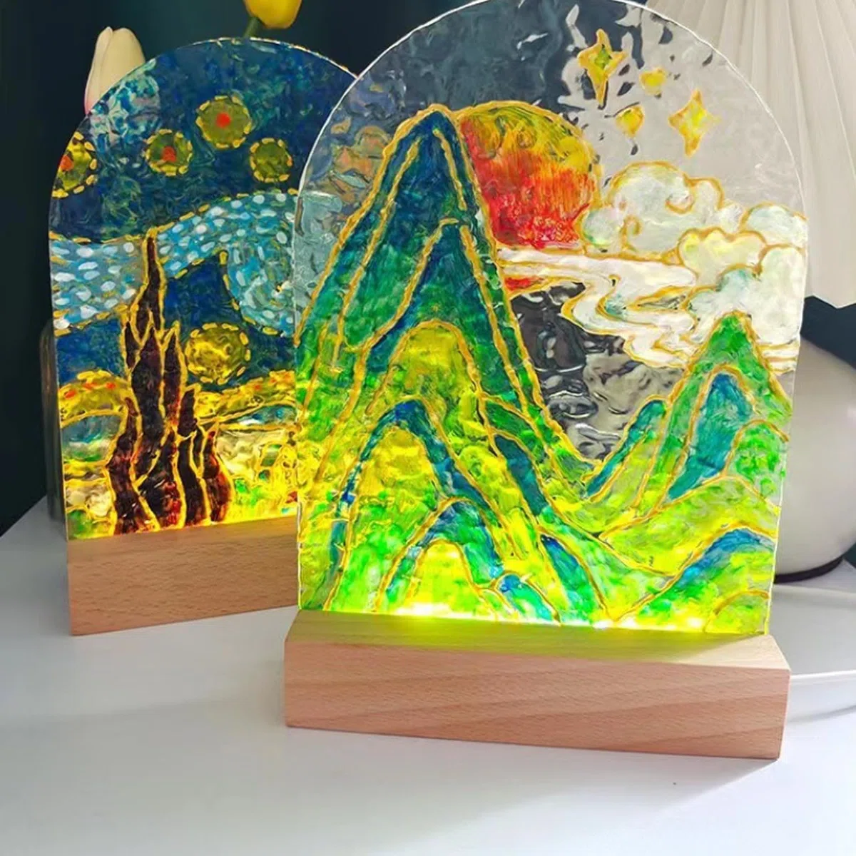 BAIFULAI 4 Stück LED Sockel Holz, 20cm Holzsockel, Lichtsockel mit USB-Schalter, Warme Farben, Leuchtsockel, Lichter Display Basis für 5 mm Dicke Acryl Platte Kristalle Glas Harz Kunst
