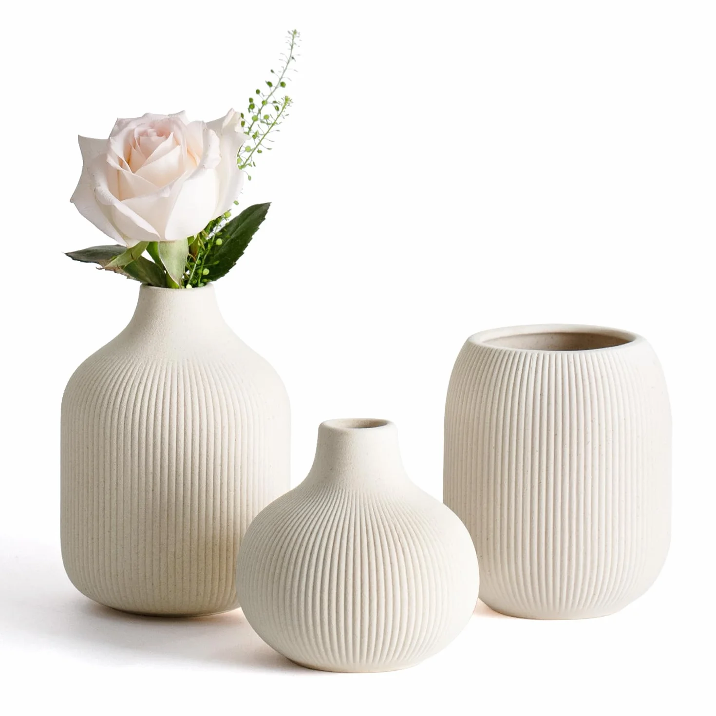 Dnnnii Kleines Keramikvasen-Set 3-TLG Beige - Minimalistische Vasen mit Rillendesign, kompakte Übergangsdekoration für Wohnzimmer, Schlafzimmer, Büro (3-TLG Beige Keramikset)