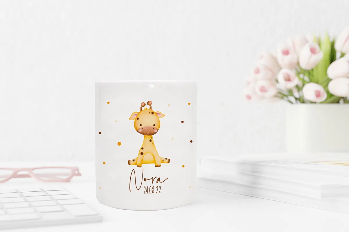 VERSCHENKICH Spardose für Kinder personalisiert - Geschenk zum Geburtstag, Weihnachten, Geburt - Spardose für Kinder mit Tiermotiv & eigenem Namen für Jungen & Mädchen (Spardose Giraffe)