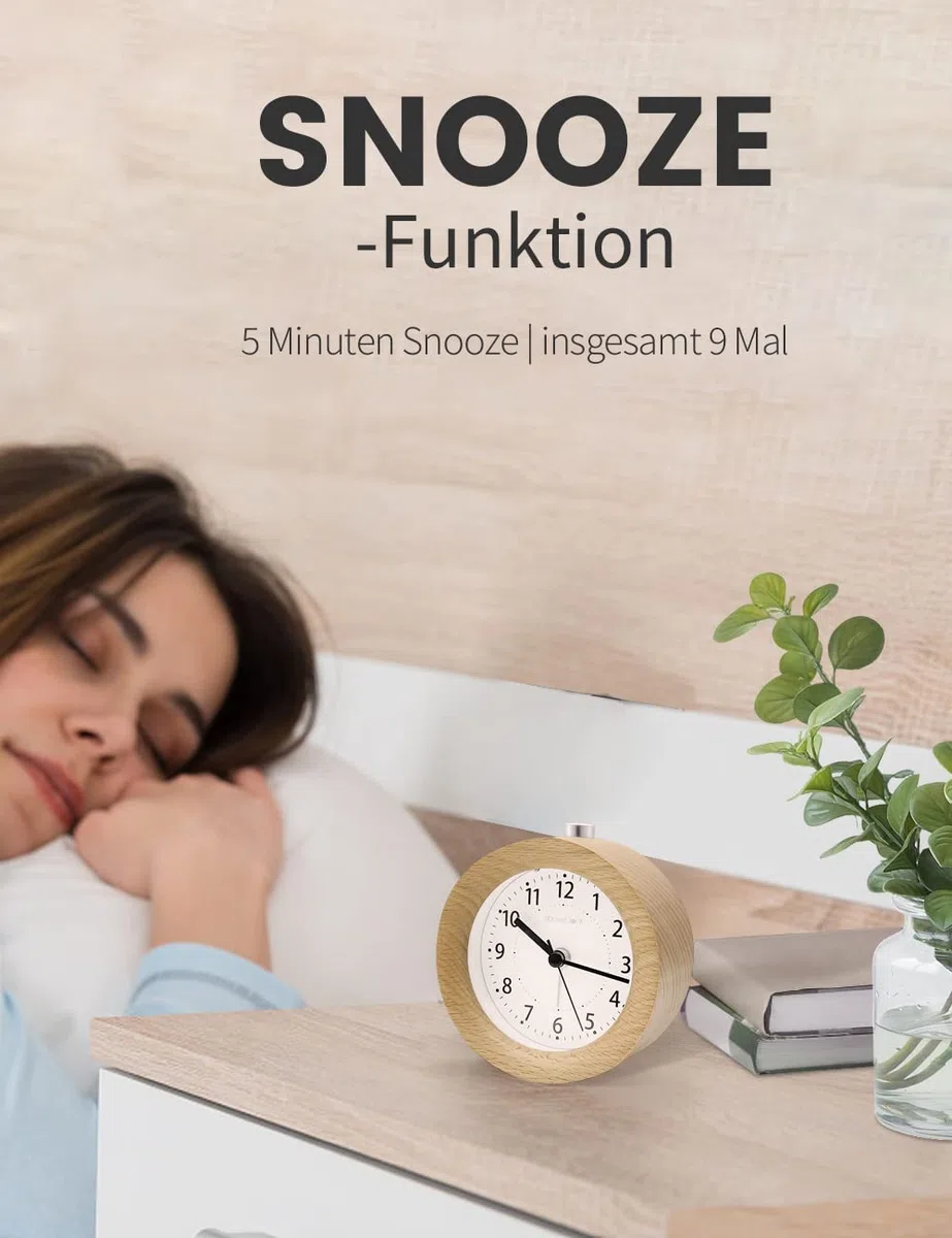 aboveClock Wecker Analog Ohne Ticken, Wecker Holz mit Snooze, Nachttisch Tischuhr mit Nachtlicht, reisewecker mit Batteriebetriebe (1*AA-Batterie benötig) - Naturholz in Hellbraun