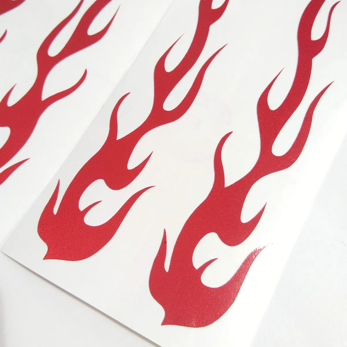Red Hot Rod Flame Reflektierende Aufkleber | 4er-Pack Aufkleber für Helme, Fahrräder und Motorräder