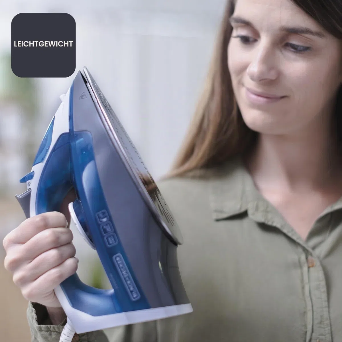 Black+Decker Blau BXIR2200E Dampfbügeleisen, 2200, Kunststoff, 370 milliliters