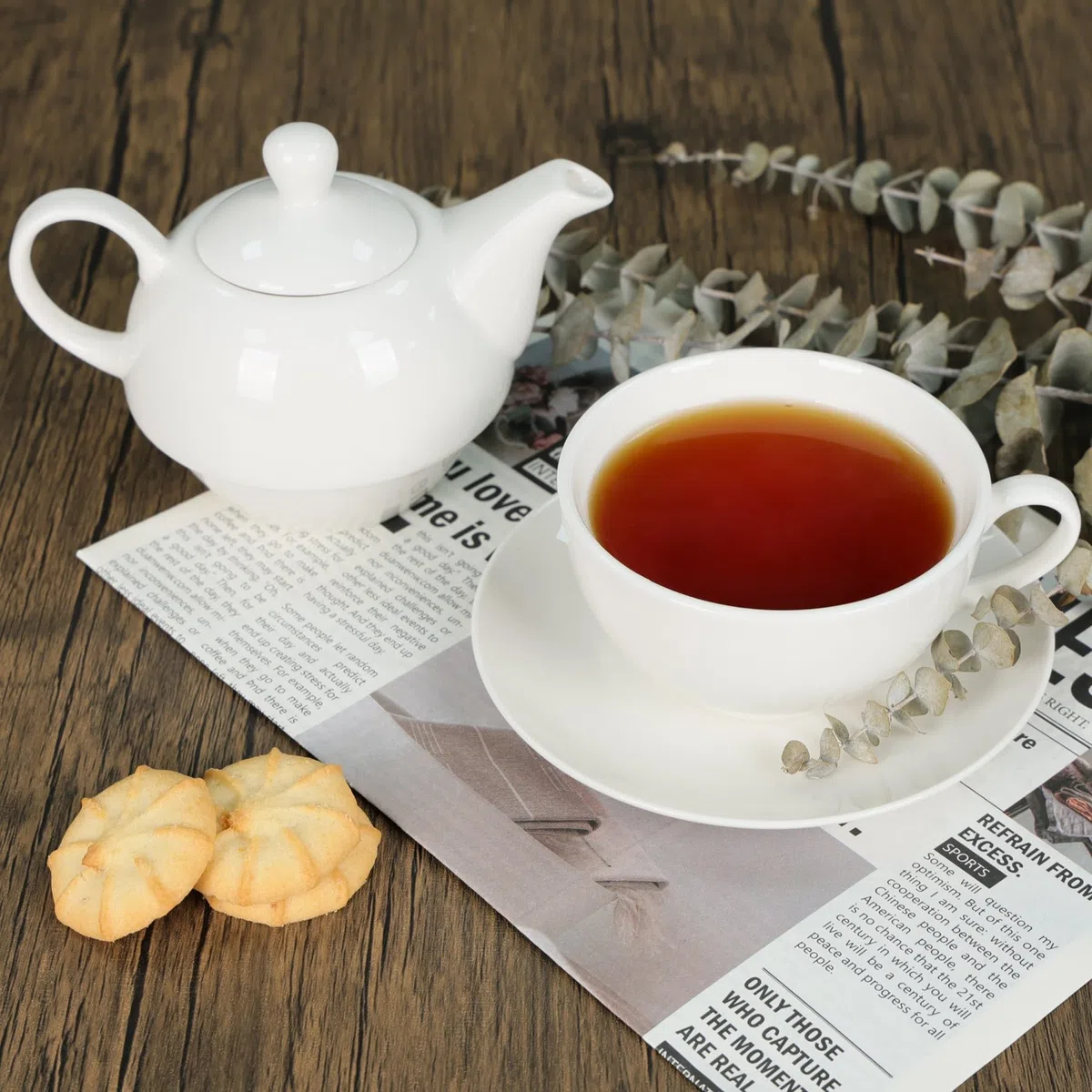 LIVELLO Tea for One Set Porzellan Weiß, Teekanne mit Tasse 3-teilig, Kanne 400 ml, Tasse 250 ml und Untertasse, stapelbares Teeservice, spülmaschinengeeignet, Geschenkidee