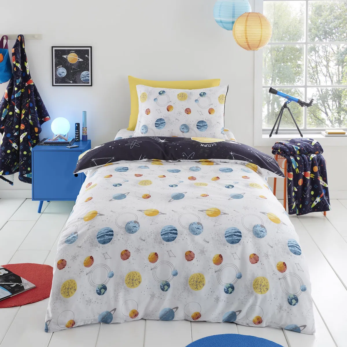 Bedlam - Im Dunkeln leuchtender Bettbezug – Einzelbettgröße (200 x 140 cm) – wendbar (2 Designs) – Galaxie- und Planeten-Bettwäsche für Jungen – Sonnensystem-Universum-Bettbezug – Weltraum-Bettwäsche