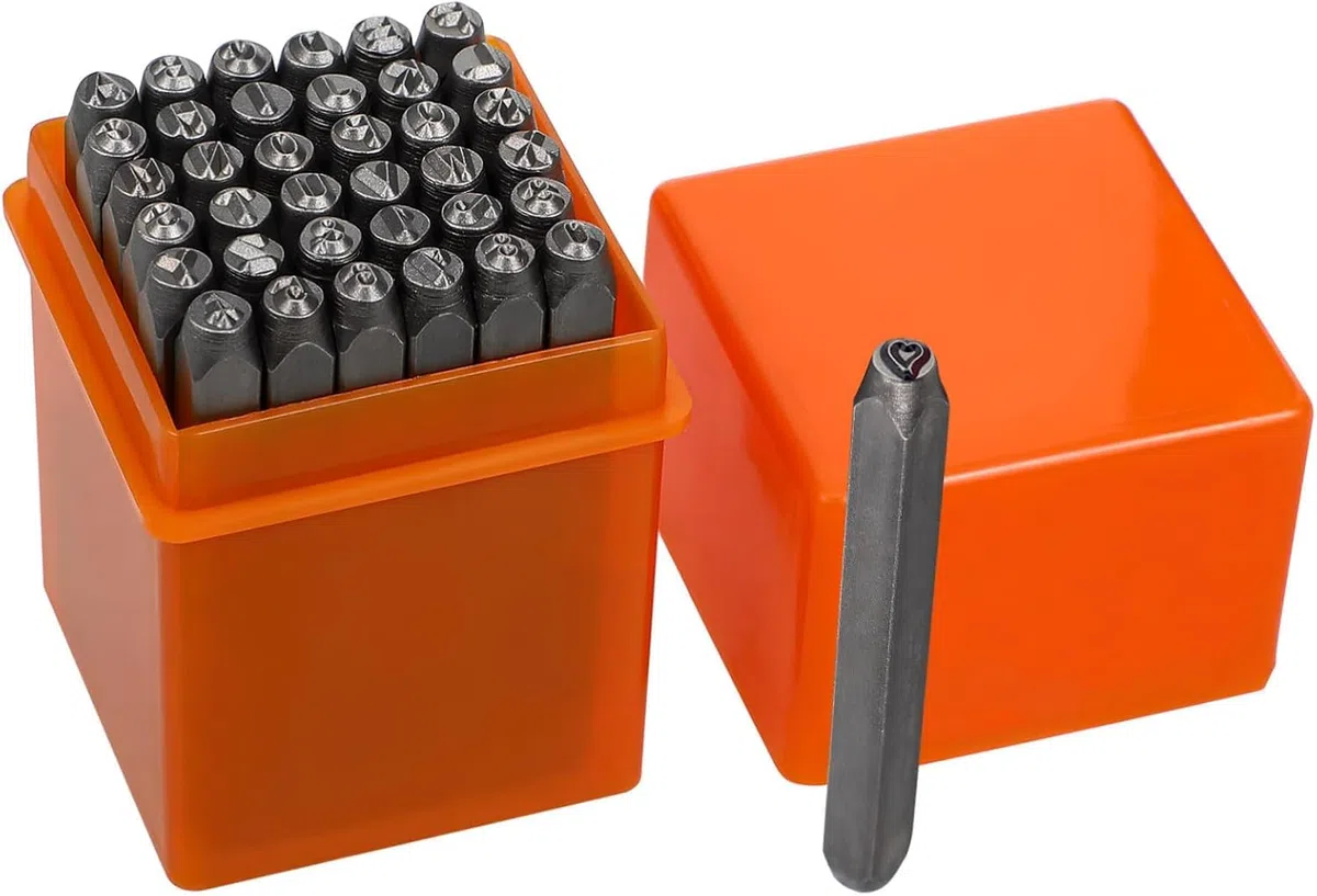37-teiliges Metall Schlagstempel Set 3mm, Alphabet A-Z Zahlen 0-9 & Sonderzeichen, Gehärteter Stahl Prägestempel für Metall Kunststoff Holz Leder,