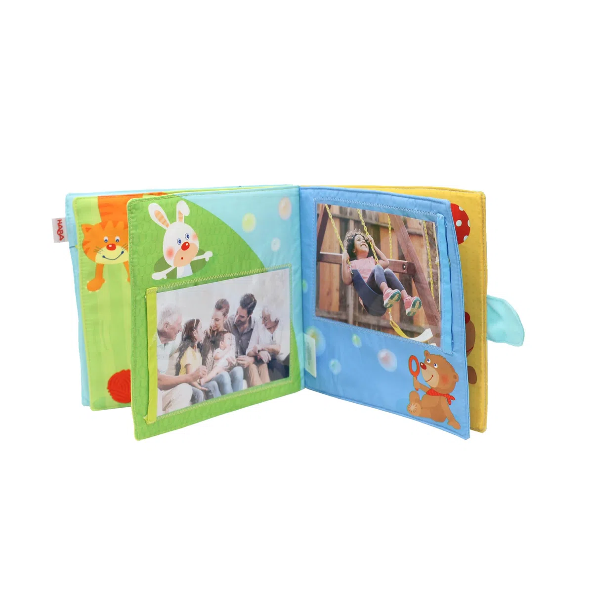 HABA Baby-Fotoalbum: Spielgefährten – Weiches Stoffalbum mit 10 Seiten und 8 Einstecktaschen für Fotos im Format 10 x 15 cm, Babyalbum ab 12 Monaten – 1303143001