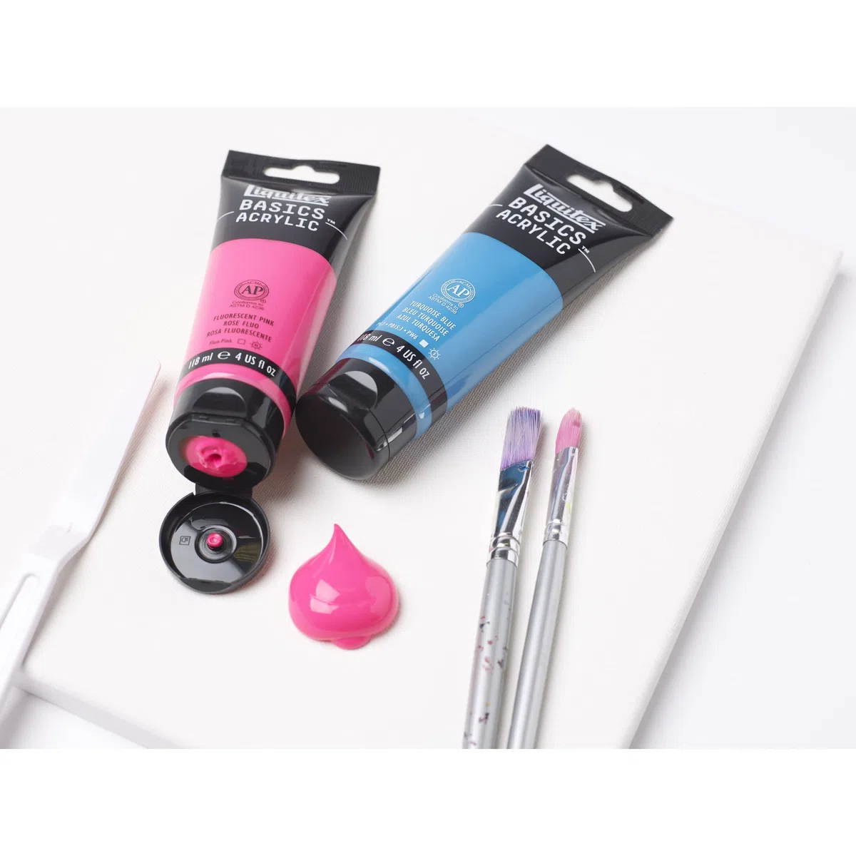 Liquitex 692003 Basics Pinsel, Synthetikpinsel für Acrylfarben, langlebig, robust und formstabil - 4 Pinsel im Set