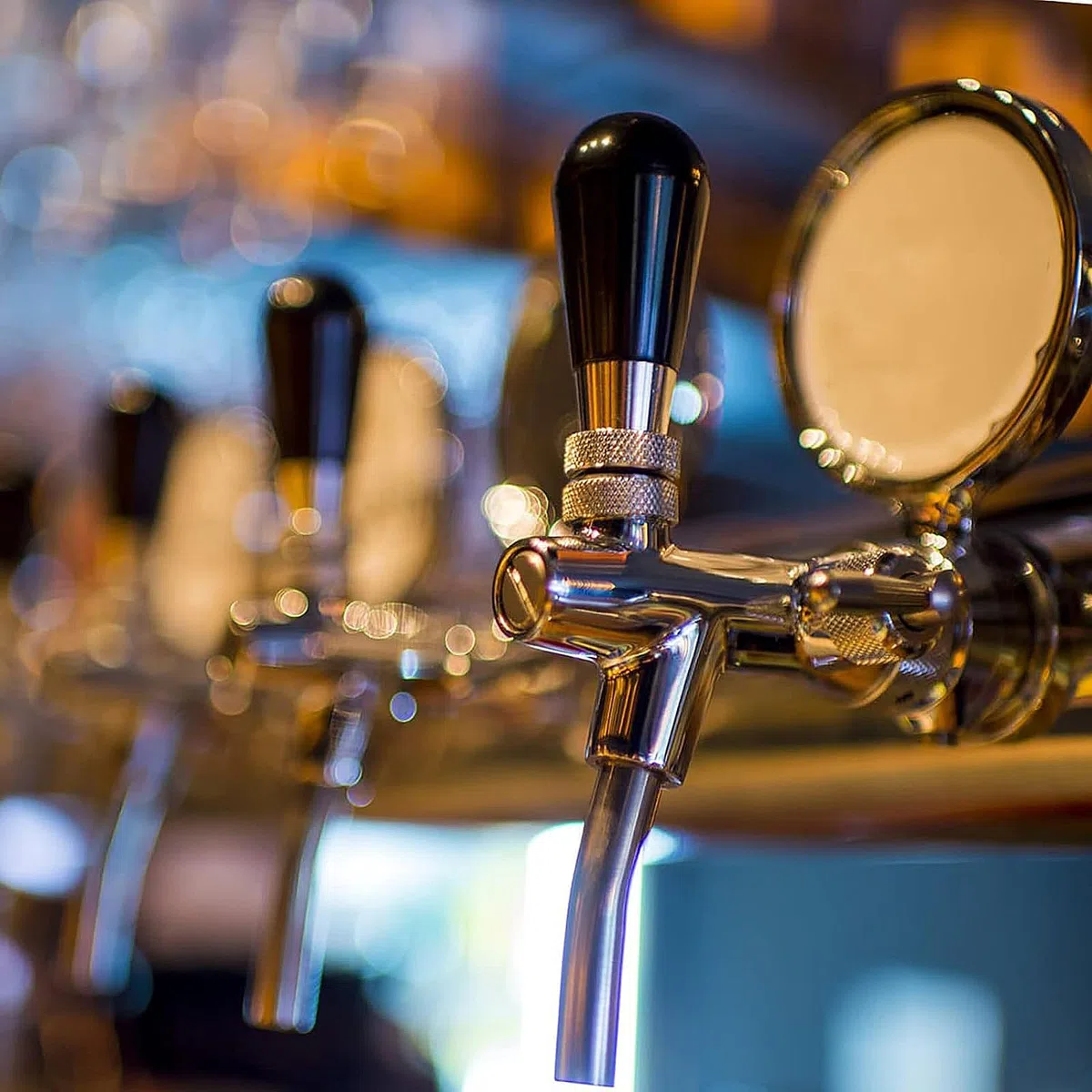 Bierzapfhahn Einstellbare G5/8, Verstellbarer Bierhahn, Gewinde Bierhahn Chrome Fassbierhahn für Hause Bar Restaurants