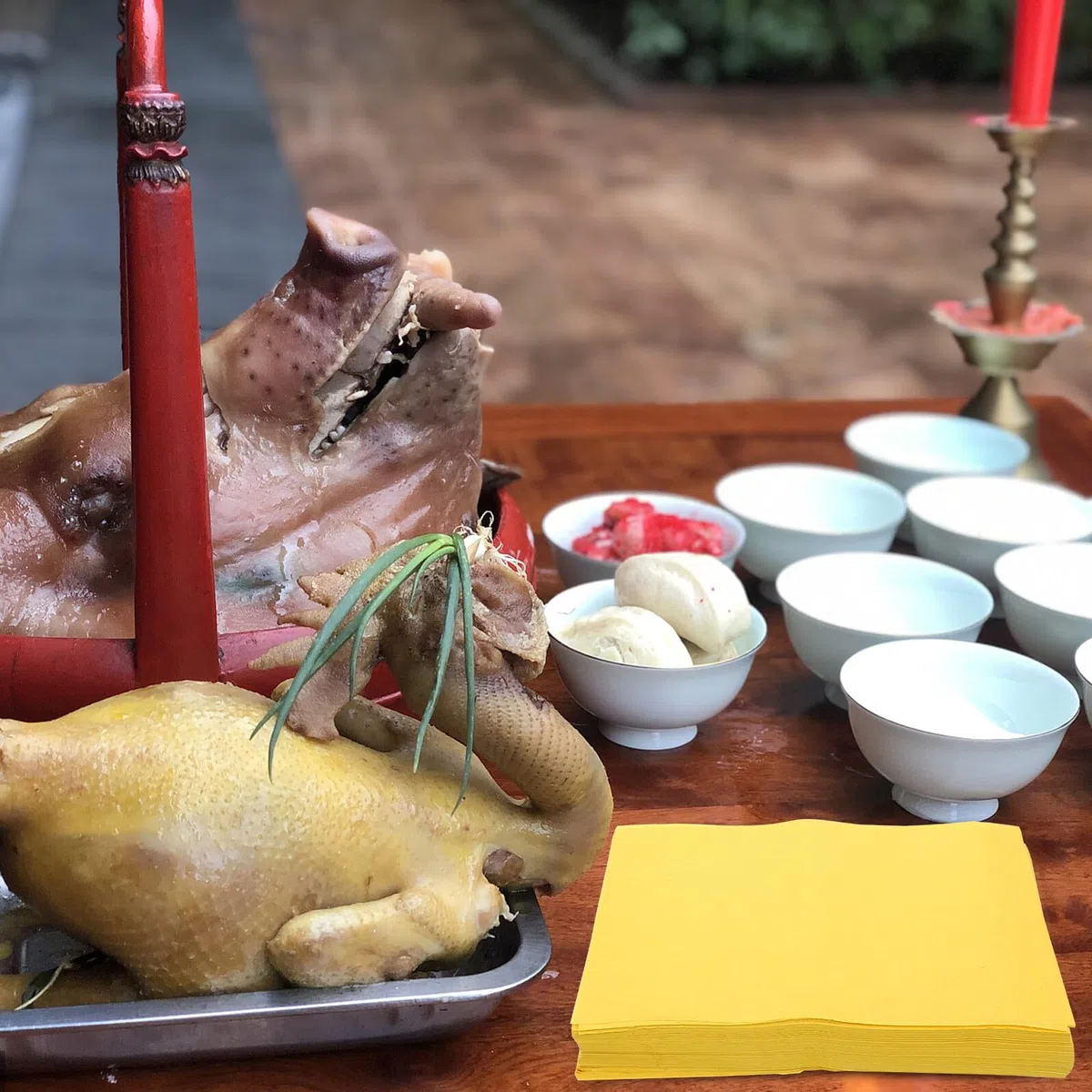 Alipis 500 Stück Opferpapier Gelbes Ahnenverehrungspapier Traditionelles Feuerzauberpapier für Ahnenverehrung Zuhause Qingming Geistergeld Papier