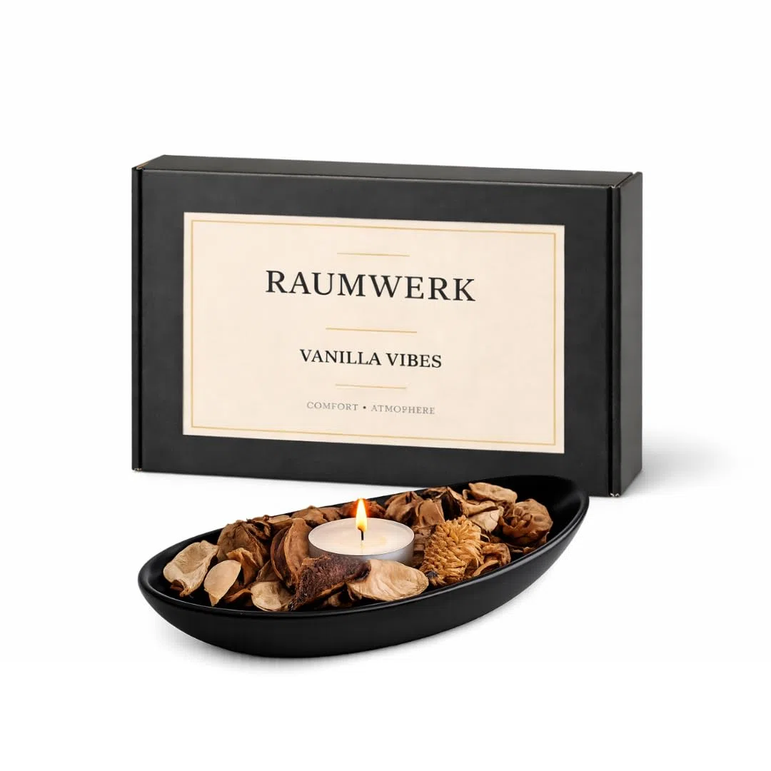 RaumWerk Duft Potpourri Set Vanille mit Schale & 3 Teelichtern – 60g Natürliches Potpourri Duftset – Ovale Dekoschale Schwarz – Raumduft für Wohnzimmer, Badezimmer & Schlafzimmer – Geschenkidee