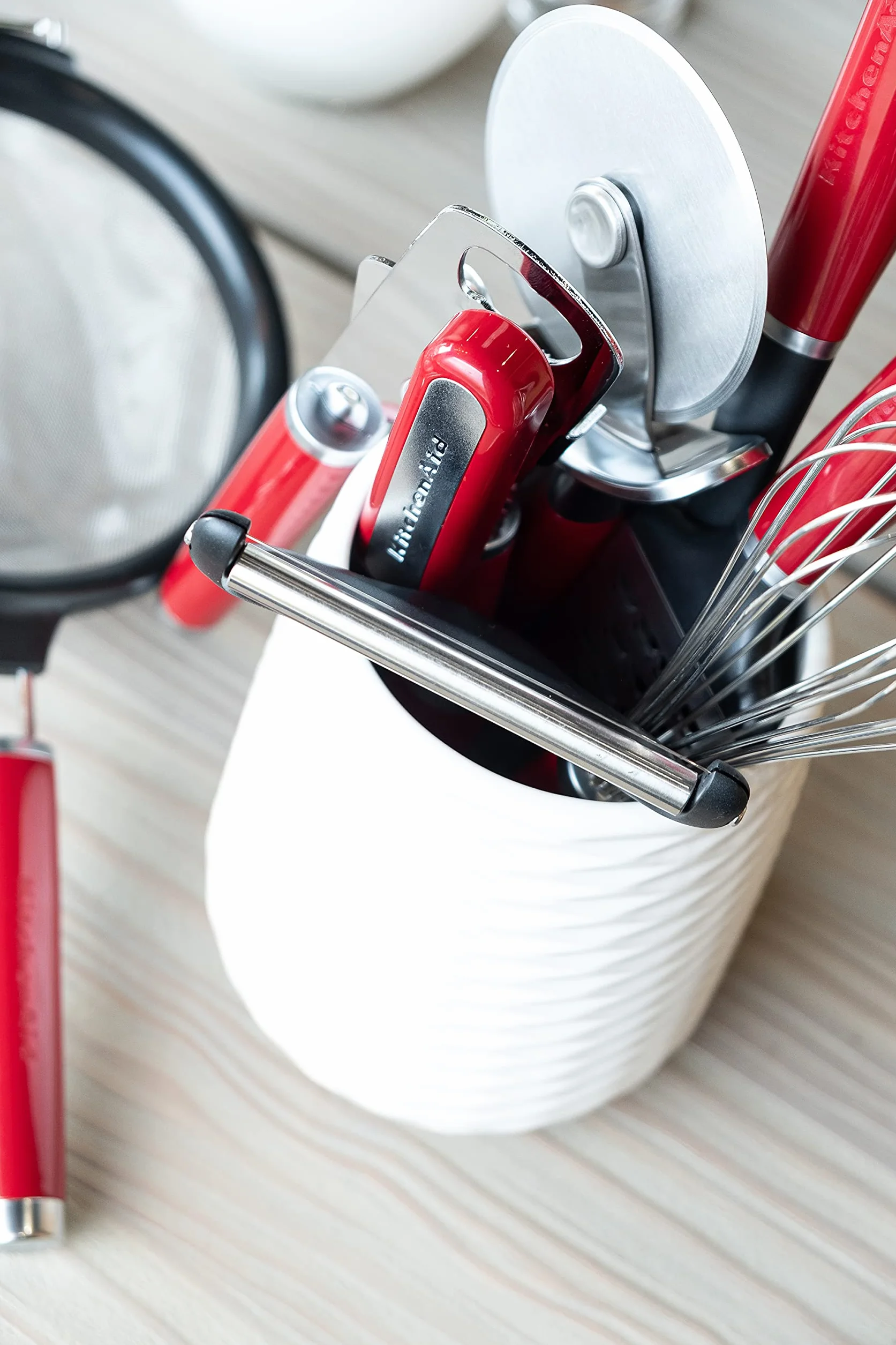KitchenAid Küchensieb, feinmaschiger Sieb aus Edelstahl – Empire Rot