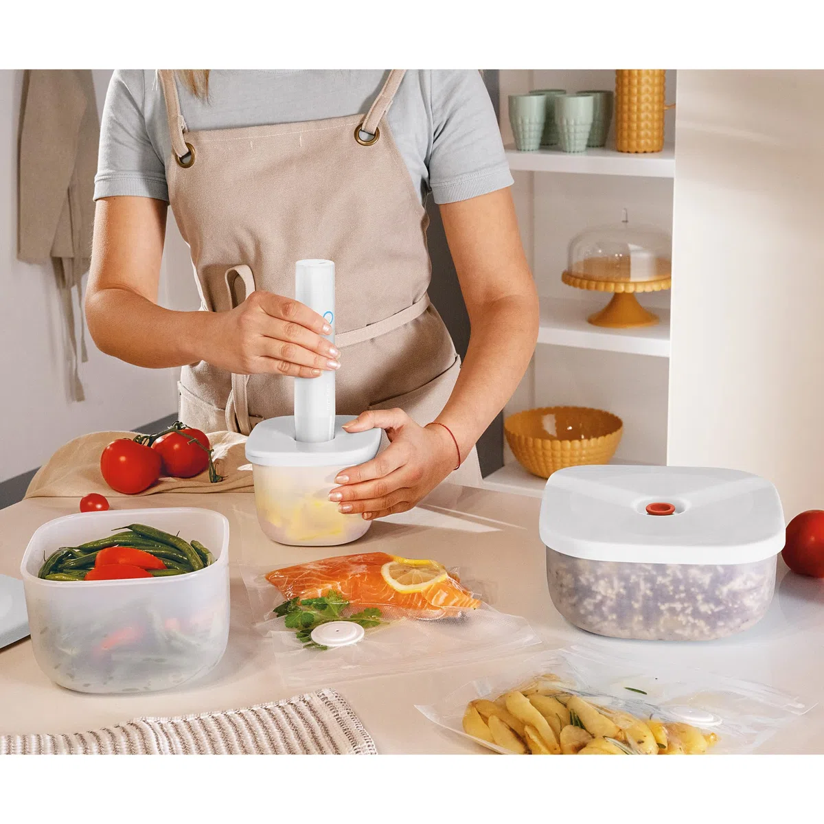 Guzzini - Kitchen Active Design, SAVE IT Vakuumbehälter Flach (M) - Weiß, 16,3x16,3xh8 cm | 975 cc - 11850111