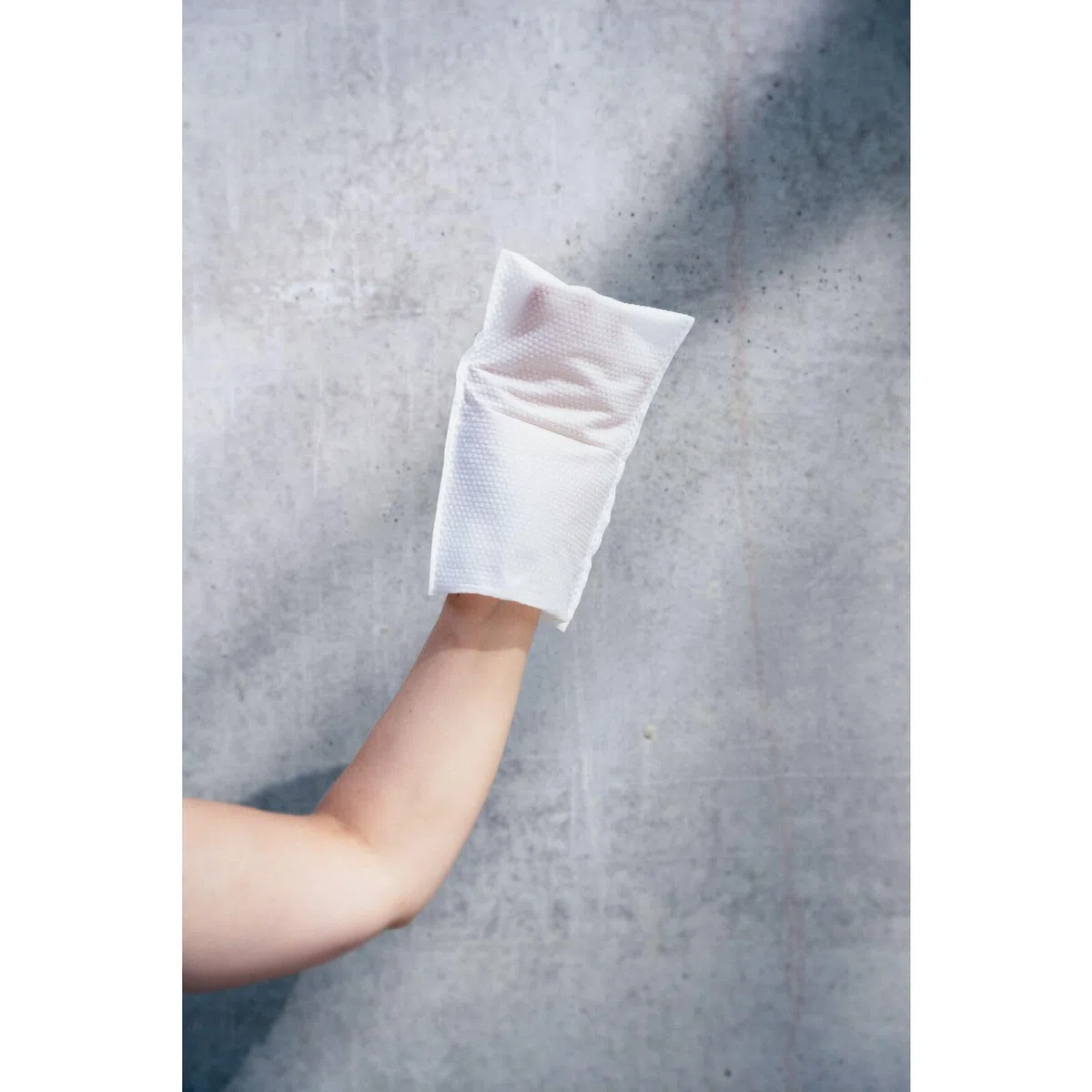 ABENA Einweg Feuchte Waschhandschuhe, 5 x 8 = 40 Stück, Weicher & Komfortabler Einmalwaschlappen, Parfümfrei, für den Körper, Sanfte Pflege