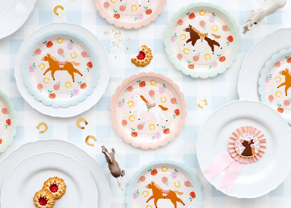 Libetui 48 Teile Geschirrset Pony Pferde Partygeschirr Kindergeburtstag – Pappgeschirr Set für 12 Personen mit Teller, Becher, Servietten & Trinkhalmen, Pferde Geburtstag Mädchen Jungen