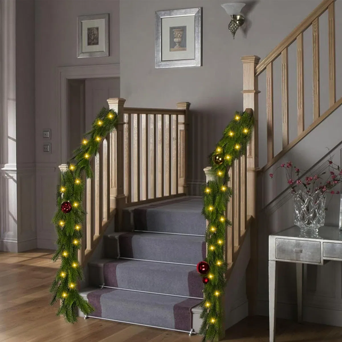 180 cm Tannengirlande mit Beleuchtung, 100% PVC 149 Spitzen Weihnachtsgirlande mit Timer 8 Modi, 4M 60 LED Weihnachtsdeko Tannengirlande Künstlich Wie Echt für Treppe Kaminsims Innen Außen