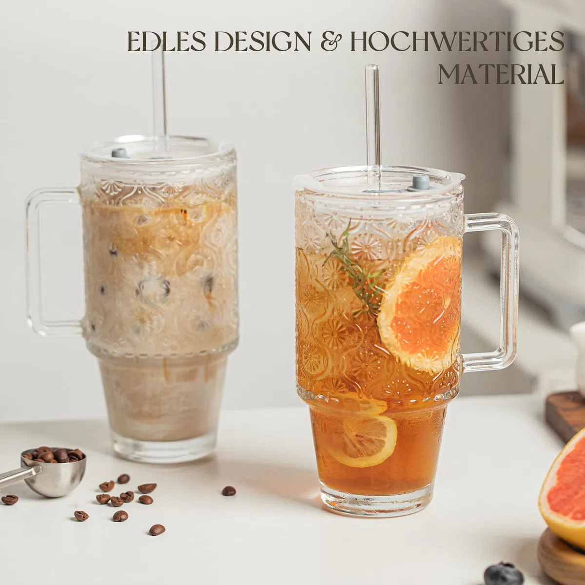 KEMORELA 2er-Set 710ml Premium Rillengläser mit Deckel & Strohhalm - Kaffeebecher, Saftgläser, Smoothiegläser & Wassergläser mit extra weitem Rand, bleifrei und spülmaschinengeeignet