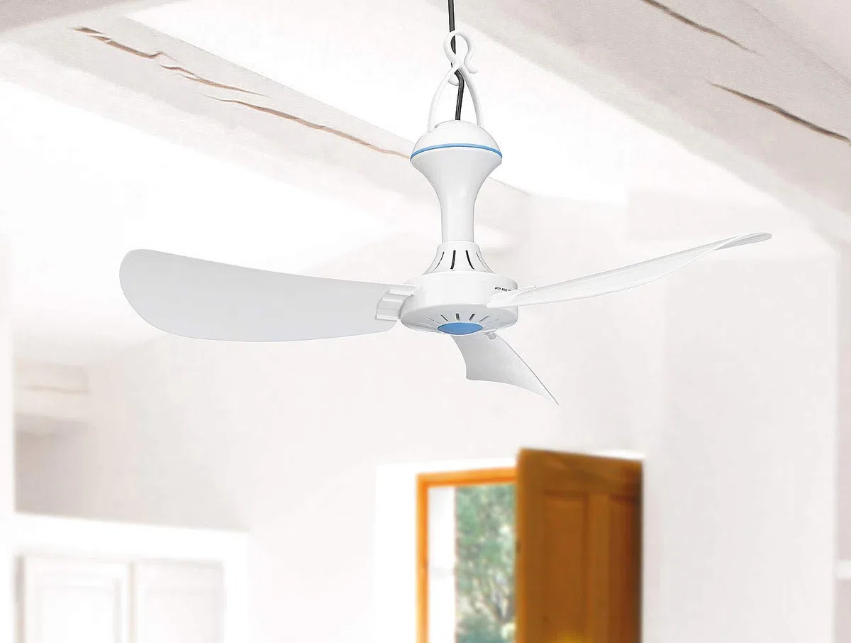 PEARL 12V Deckenventilator: Mobiler 12-V-Deckenventilator mit Aufhänger, Ø 46 cm, 6 W, 330 U/Min. (12V Wohnmobil, 12 Volt, Mini)