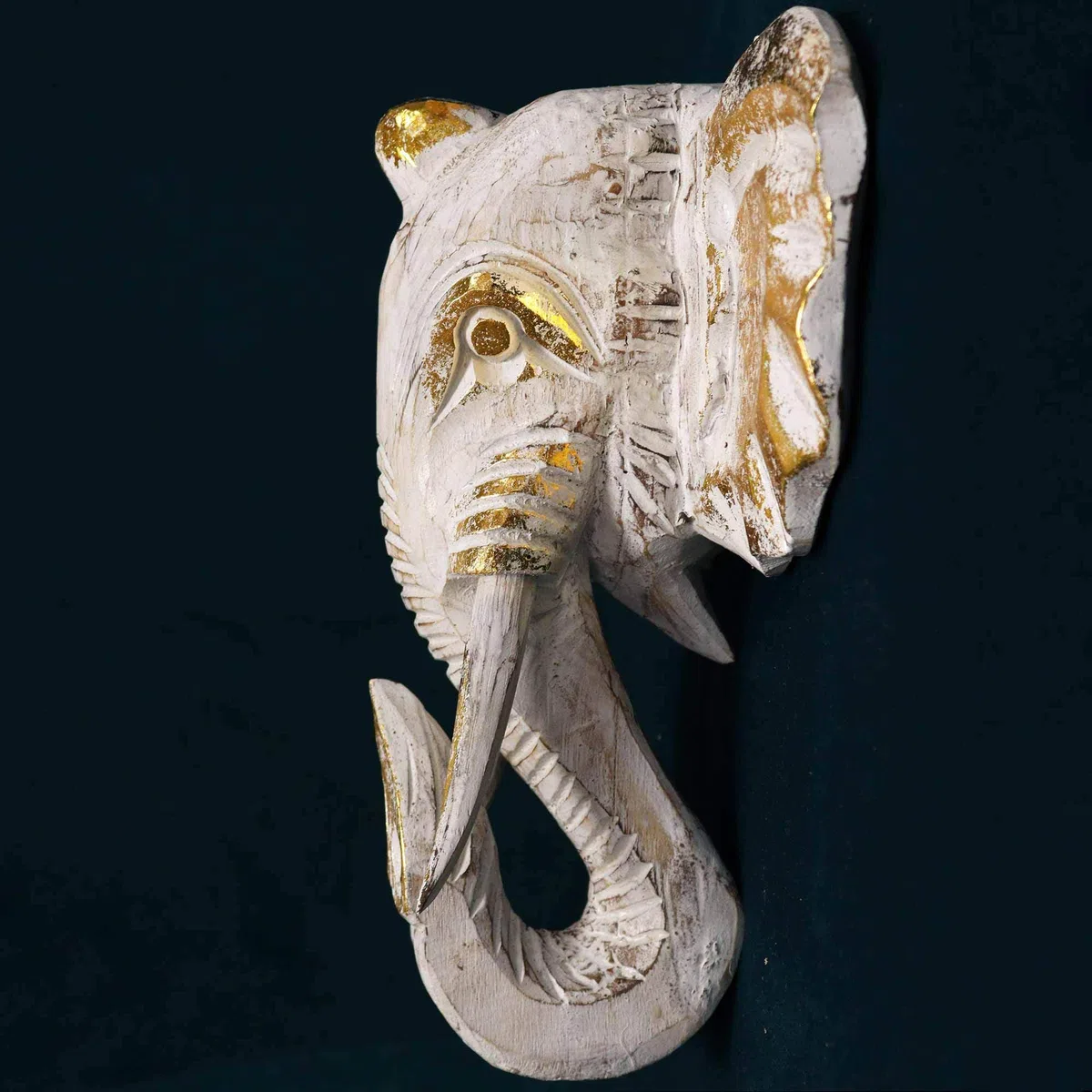 Ancient Wisdom Großer Elefantenkopf - Gold und Weiß - Hergestellt in Indonesien
