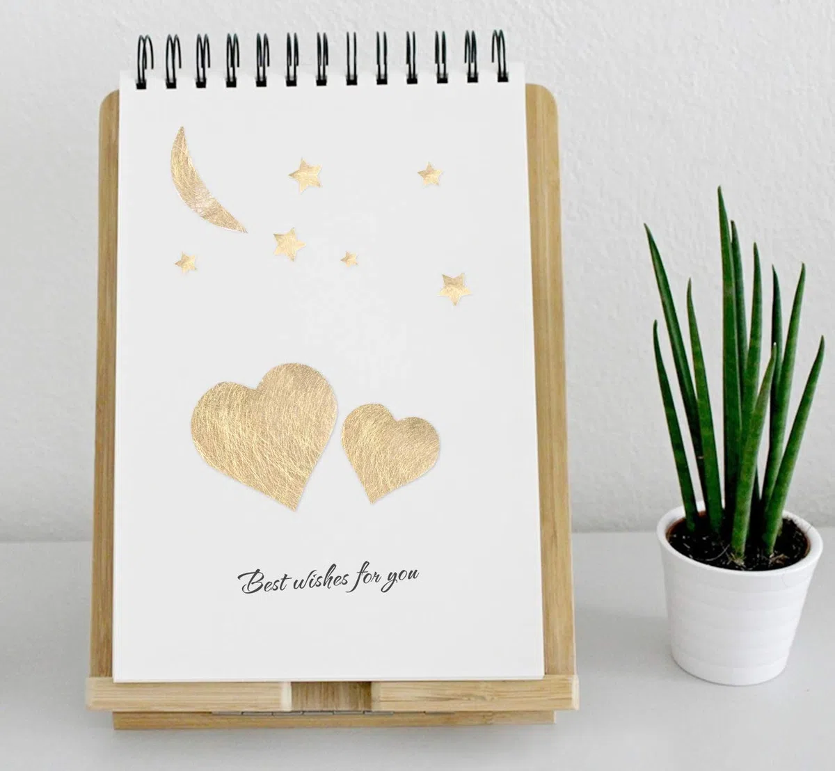 Anstore Tischläufer Gold Rolle 30m, 23cm Breite Vlies Tischläufer Hochzeit mit 150 Deko Herzen, Tischband mit Beschicht Glänzend Golden Tischdecken Dekostoff Geburtstagen Taufen Kommunion Weihnachten