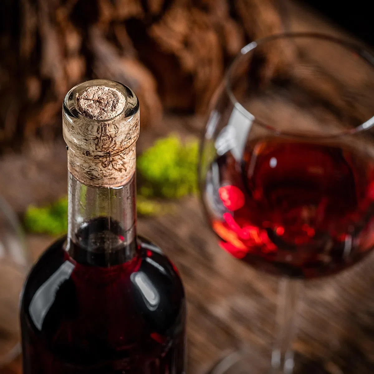 KADAX 10er Set Weinflaschen 750ml, leere Glasflaschen ohne Korken für Wein, Liköre und Spirituosen, Flaschen zum Befüllen, Likörflaschen aus Glas (Transparent)