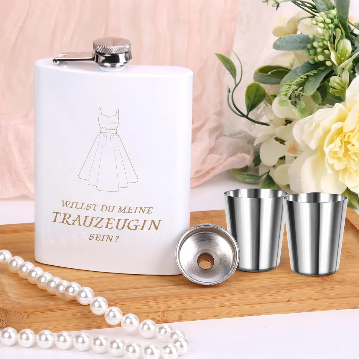 8 Stück Trauzeugin Fragen Flachmann Willst Du Meine Trauzeugin Sein Mit Karte 8oz Flachmann Mit Gravur Weiß 4 Becher Trichter In Schwarzer Geschenkbox Geschenk Edelstahl Schnapsgläser für Hochzeit JGA