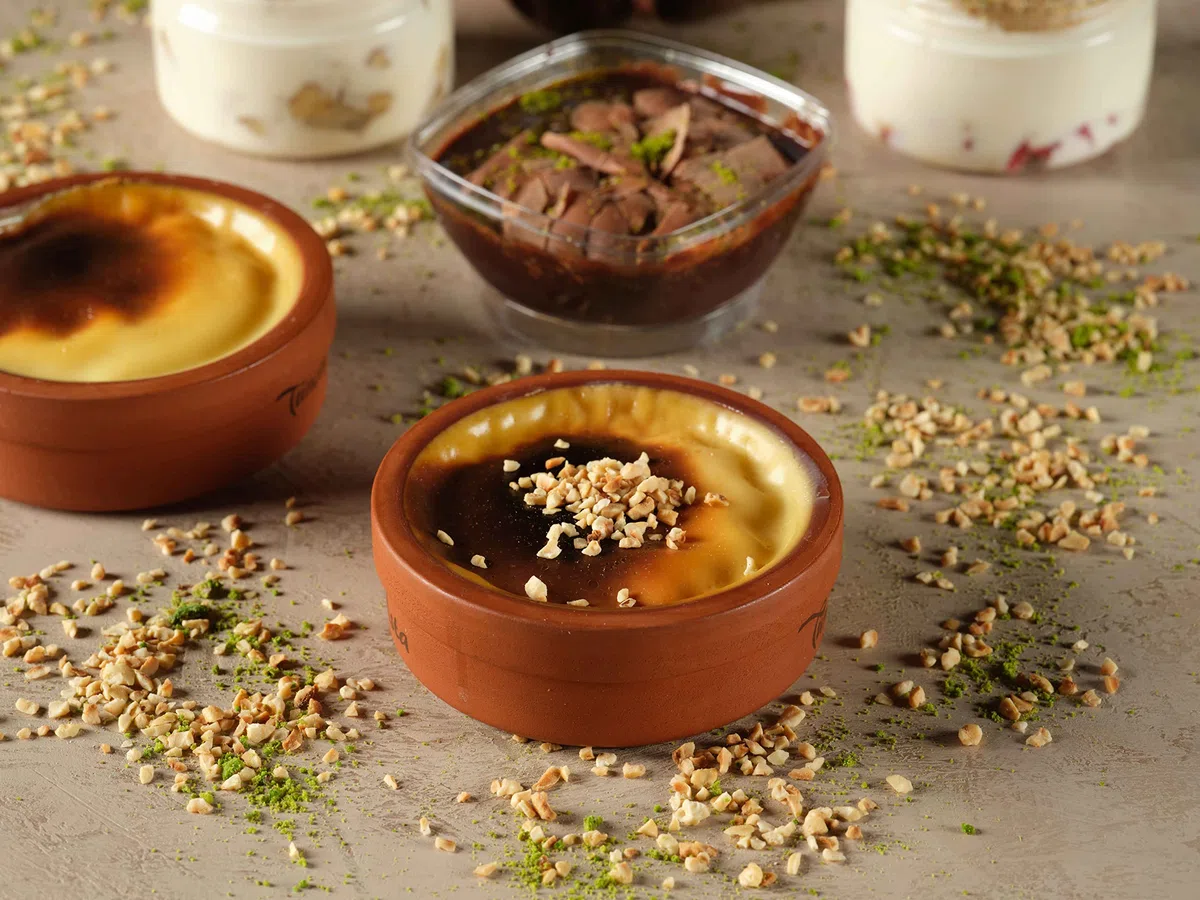 Kleine Auflaufformen Runde Güvec Set Töpfe Mini Schmortopf Milchreis Tontöpfe Tontopf-Set Tapas Schalen aus Ton (6er-Set)