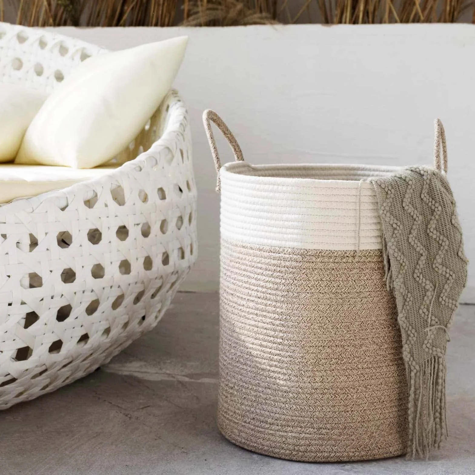 Wäschekorb mit Henkel Faltbar Geflochten Groß Wäschesammler Wäschesortierer Wäschebox Wäschetonne Spielzeug Aufbewahrung Aufbewahrungskorb laundry baskets Wäschetruhe mit Griff Handarbeit,46x38cm