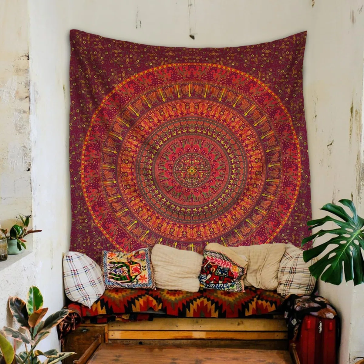 MOMOMUS Wandteppich Mandala - 100% Baumwolle, Bunt, Orientalische Designs - Ideal als Wandtuch Mandala, Indischer Wandbehang aus Stoff und Wandteppich Boho - Orange, 210x230 cm