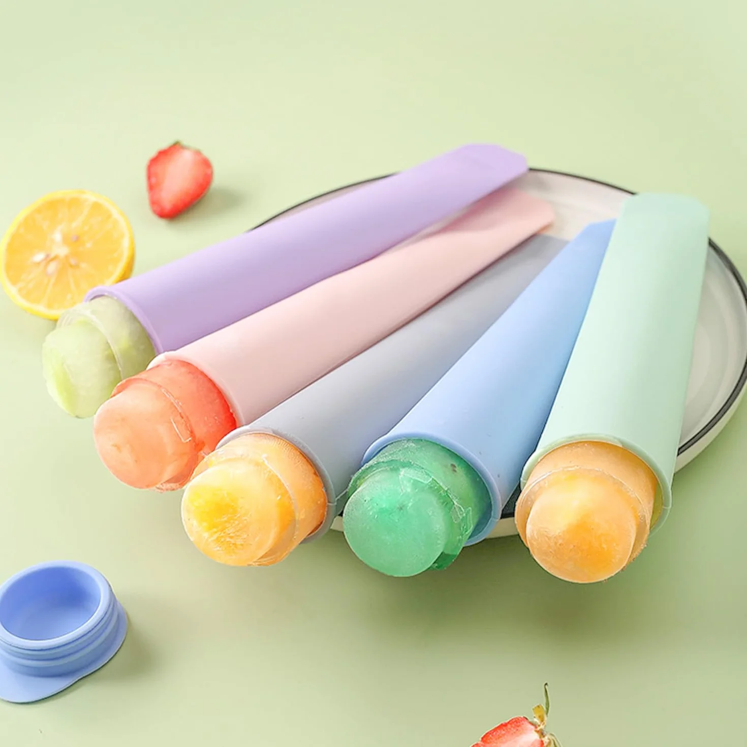 KEELYY Eisformen Silikon 8 Stück Eisformen eis am stiel Silikonform Eistüten mit Deckel, Wassereis Formen Tüten Wiederverwendbar Popsicle Eisform für Wassereis
