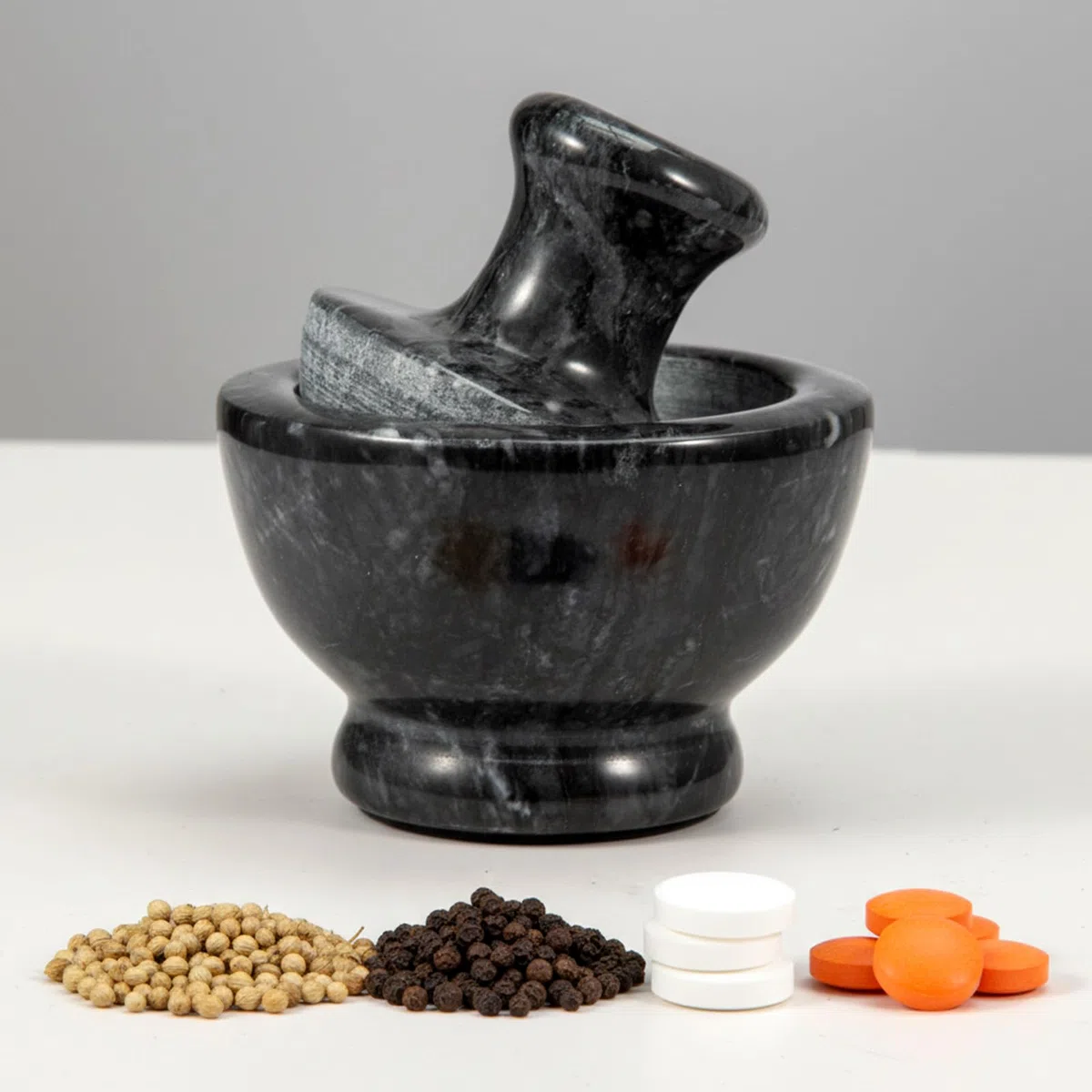 Mörser mit Stößel Marmor 10,2 cm, Kleiner Mörser Set mit Anti-Rutsch Matte & Bürste, Schwer & Stabil, Gewürzmörser für Kräuter, Knoblauch, Gewürze & Tabletten (Mortar and Pestle)