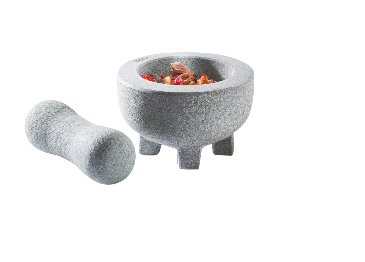 GEFU Granitmörser CRUNCHY Ø 10 cm – Kompakter Natursteinmörser mit Stößel für Gewürze, Kräuter & Pasten