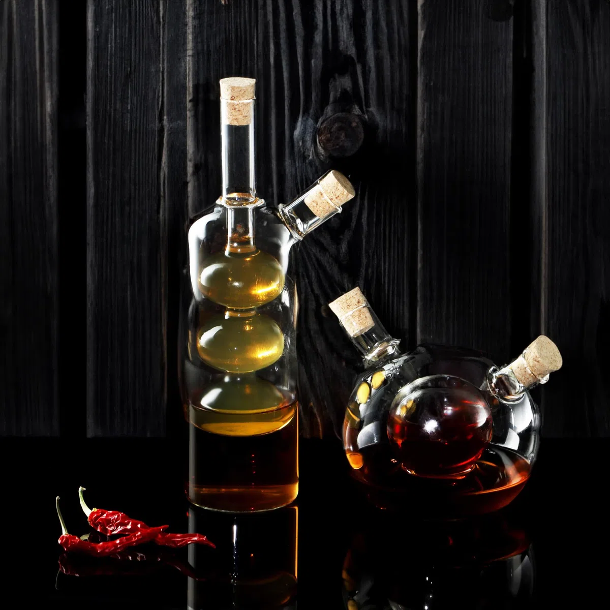 2-teiliges Ölspender Set - 2 in 1 Essig- und Ölflasche mit Korken - Glasbehälter zum Befüllen - Glasflaschen mit Einsatz und 2 Öffnungen - Glaskaraffen