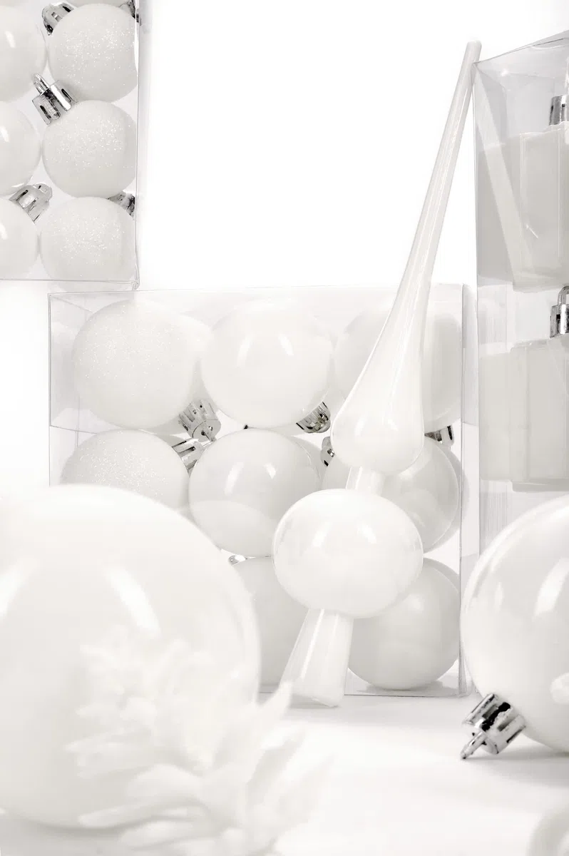 BRUBAKER 101-teiliges Set Weihnachtskugeln mit Baumspitze Creme Weiß Christbaumschmuck