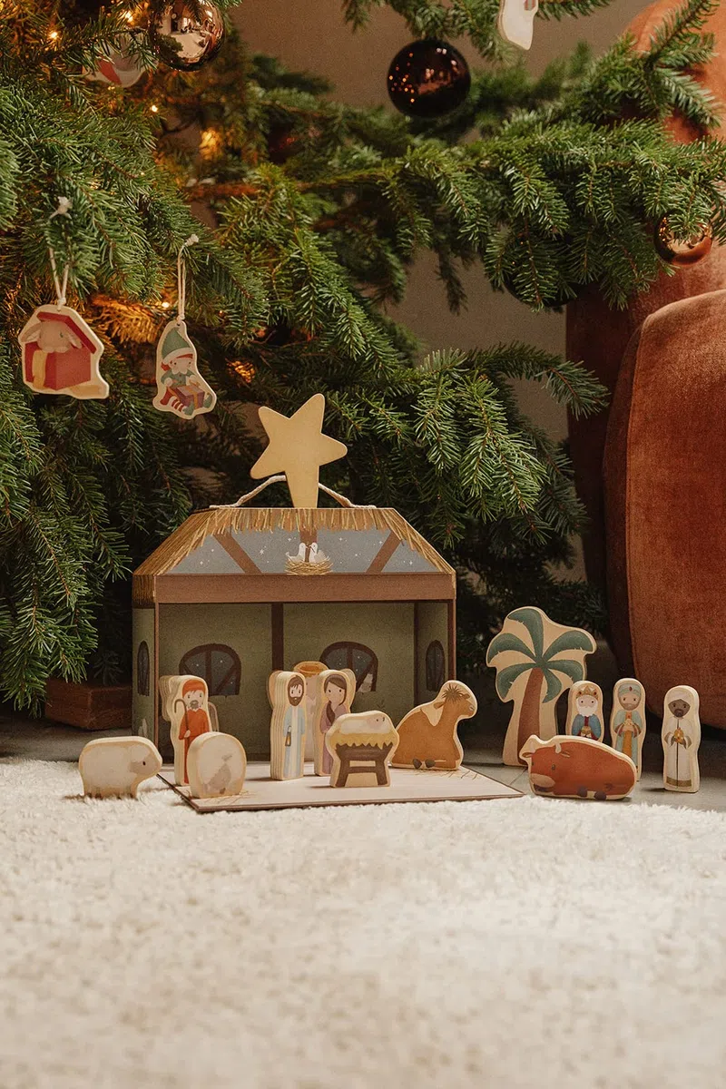 Little Dutch Krippe für Kinder mit Holzfiguren im Koffer - Weihnachten